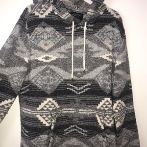 Men’s American Eagle Outfitters knitted sweater